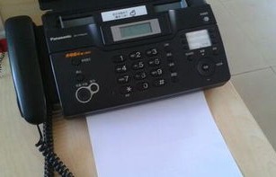 传真机怎么使用（传真机如何传真）