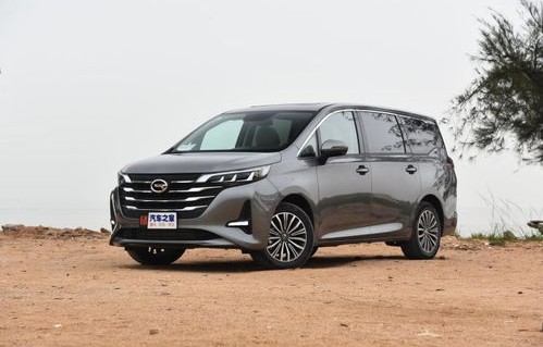 广汽传祺gm6(广汽传祺gm6七座)