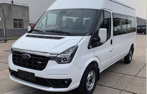 江铃福特全顺9座车图片价格(江铃福特全顺九座多少钱)