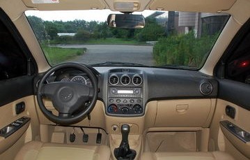 五菱宏光官网旗舰店(五菱宏光官网旗舰店商务车)