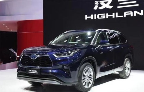 丰田皇冠陆放suv价格及图片(丰田皇冠陆放suv价格及参数)