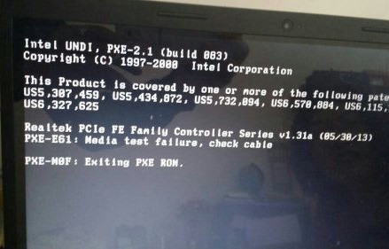 电脑显示器黑屏怎么回事(电脑显示器一直闪屏是什么原因)
