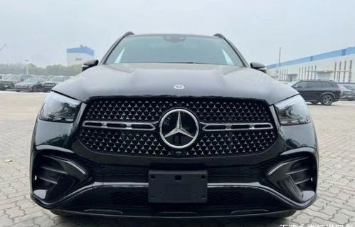 奔驰gle450(奔驰gle450最新价格2024款)