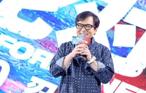 奶龙崭露头角，票房超越巨星成龙