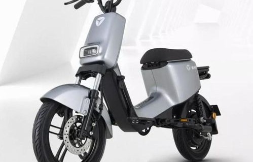 雅迪电动车价格及图片(雅迪电动车价格及图片2021新款)