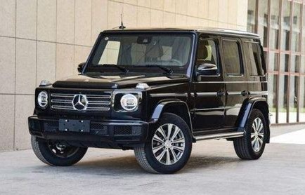 奔驰大g有几款车型(奔驰大g有几款车型图片)