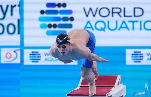 潘展乐在100米自由泳中失利,无缘奖牌