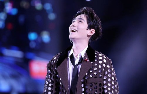 黄子韬，继向佐之后的璀璨新星