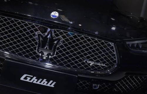 玛莎拉蒂车型报价图片2022(玛莎拉蒂车型报价图片2022年新款)