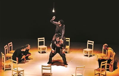 转笔之韵——一位男子十多年笔舞人生的蜕变