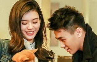 短剧中的甜蜜宠溺，退婚后被三个大佬哥哥宠上天