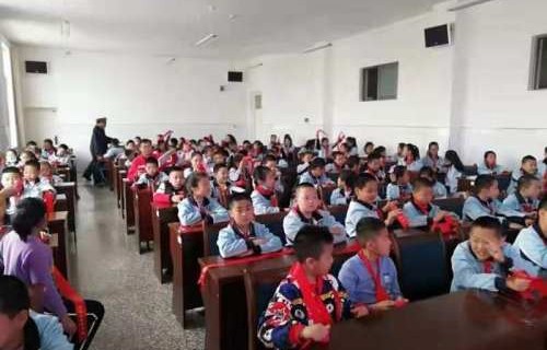 湖北迅速回应学校附近事故，保障学生安全