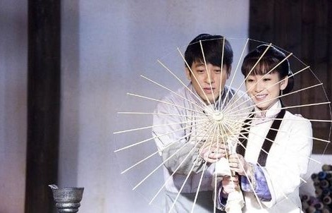 短剧蚀骨囚婚之弃妻出逃