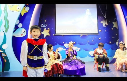 短剧大小姐驾到的华丽演绎