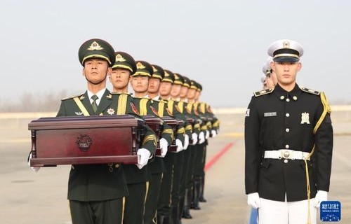 韩退役军官提议男女兵混住以促进生育率，军事与家庭平衡的探索