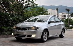 荣威350参数配置表(荣威350c参数)