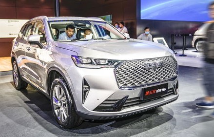 中华轿车报价及图片(中华轿车报价及图片及价格)