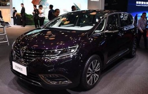 雷诺汽车图片(雷诺汽车图片及价格)