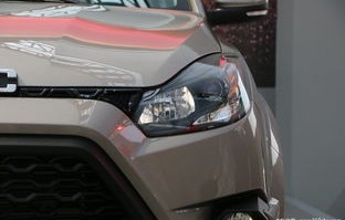 江铃域虎5(江铃域虎5四驱柴油版)