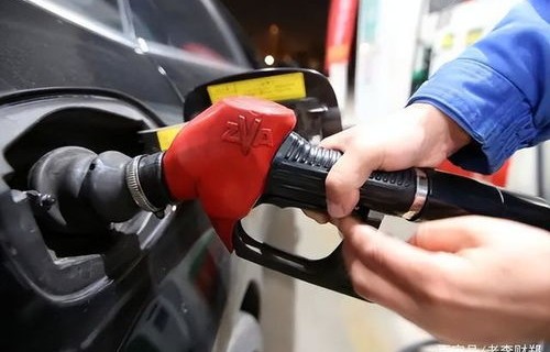 最新油价92号汽油今日价格(最新油价92号汽油今日价格热)