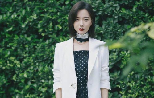 闫妮的青春风采，宛如十八岁女大学生的状态