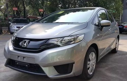 6万元左右口碑最好车自动挡(2021年6万左右的自动挡车哪款好)