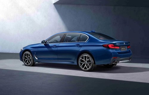 奥迪和宝马哪个更有面子(奥迪和宝马哪个更好)