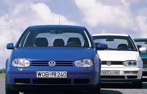 高尔夫多少钱一辆(高尔夫多少钱一辆车)