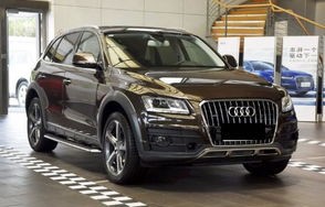 奥迪q5落地三十万(奥迪q5落地三十万分期)