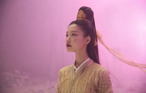 短剧新篇章，凤鸣——葛晓希的演绎之路