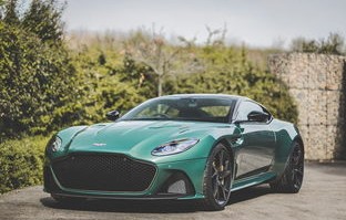 阿斯顿马丁dbs(阿斯顿马丁dbs百公里加速)