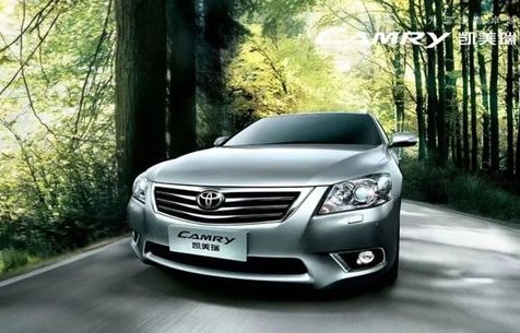 凯美瑞油电混合2023款价格(凯美瑞油电混合2023款价格淄博提车价)