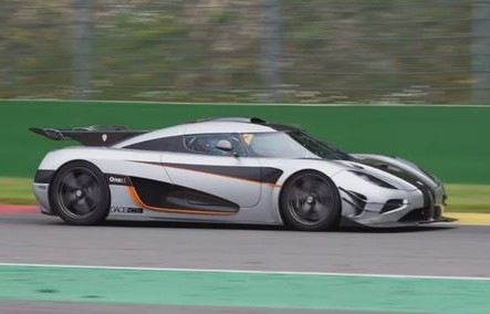 布加迪汽车图片(布加迪汽车图片车标)