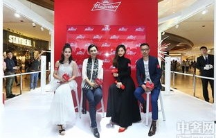 晓华理发店惊艳春晚后台——美发艺术背后的故事