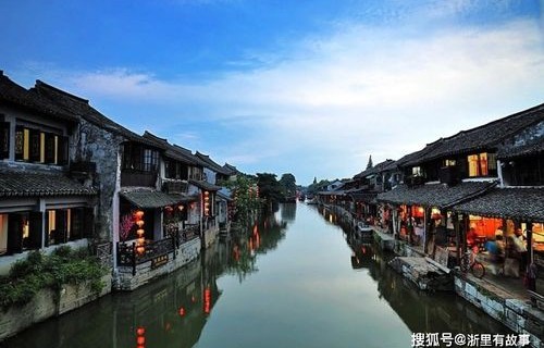 千年古镇因网而变、因数而兴的蜕变之旅