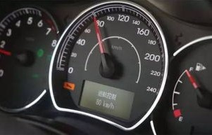 油耗怎么算几毛一公里(怎么计算油耗多少钱一公里)