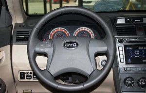 比亚迪l3参数配置(比亚迪l3参数配置2012款)