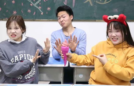 短剧大胜，吊打奇葩男友一家