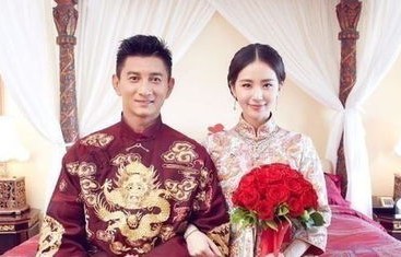 刘诗诗方辟谣离婚传闻，爱情与事业双丰收的明星夫妻