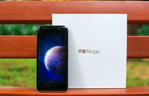 荣耀magic2上市时间(荣耀magic3上市时间和价格)