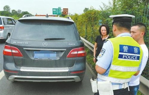 114查车牌号查车主电话(114查车牌号查车主电话查不到咋办)