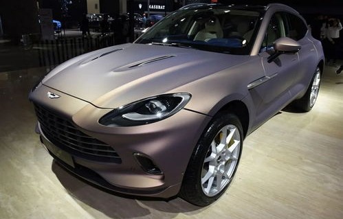 阿斯顿马丁(阿斯顿马丁suv报价及图片)