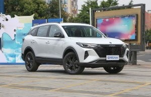 东风风神ax72020款(东风风神ax72020款胎压监测怎么复位)