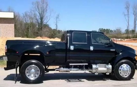 福特猛禽f650大皮卡(福特猛禽f650大皮卡报价)