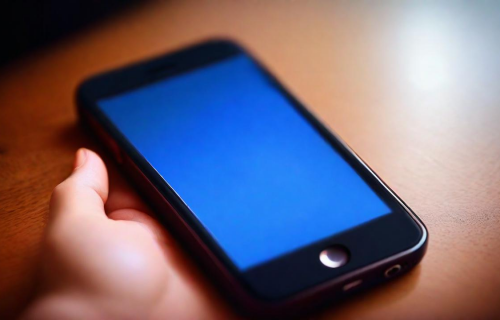 iphone查找手机（iphone查找手机对方知道吗）