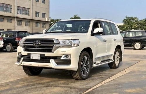 2020款酷路泽图片及价格(2022款酷路泽图片)