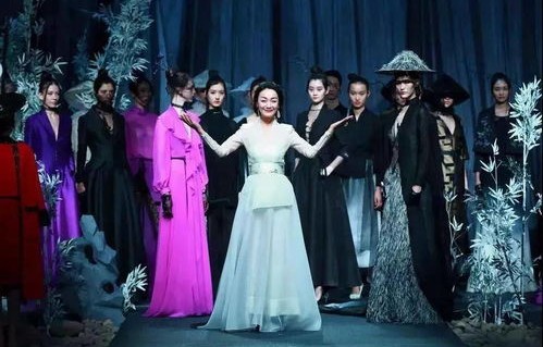 短剧与离后夫人的惊艳世界——跨越四十一集的传奇