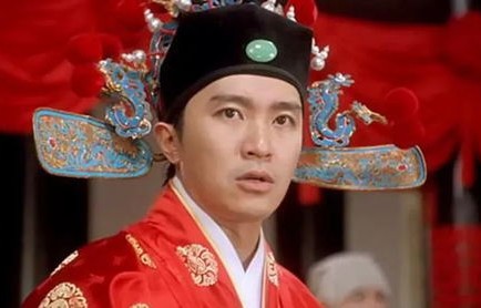 短剧金榜题名之状元归乡——李雪莹与杨晴的传奇故事