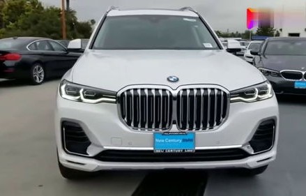 宝马x7多少钱一台(宝马车x7多少钱一辆)