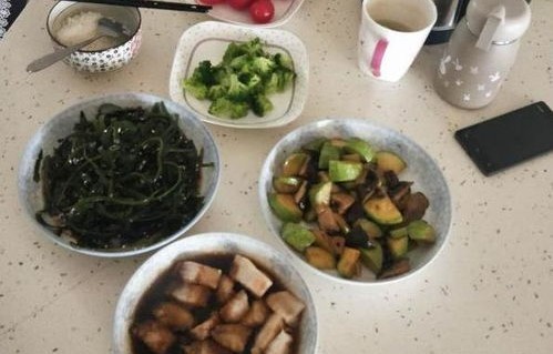 从136斤到87斤，艺考女生成功瘦身食谱分享